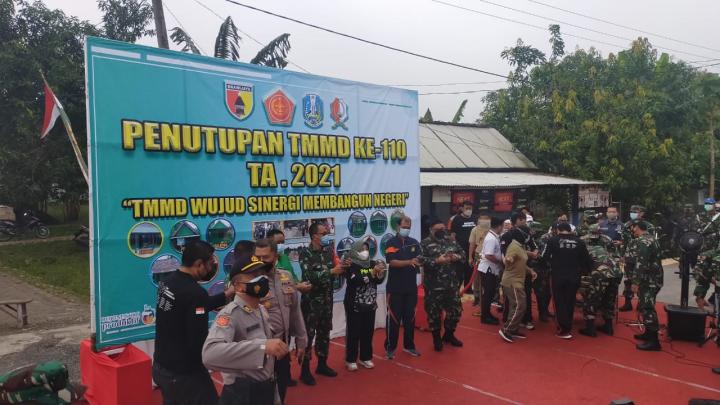 TMMD 110 Bojonegoro Selesai, Dansatgas Lepas Puluhan Burung Perkutut
